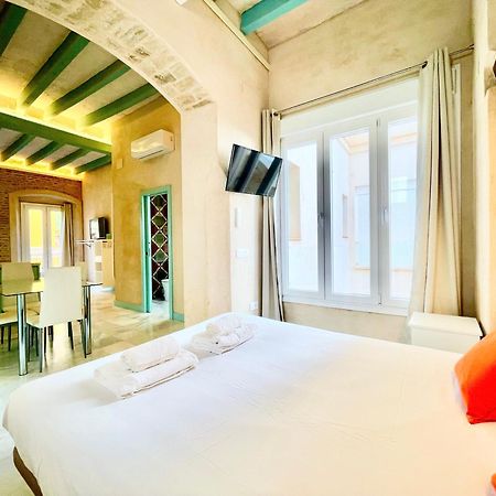 Click Triana Apartment Севилья Экстерьер фото