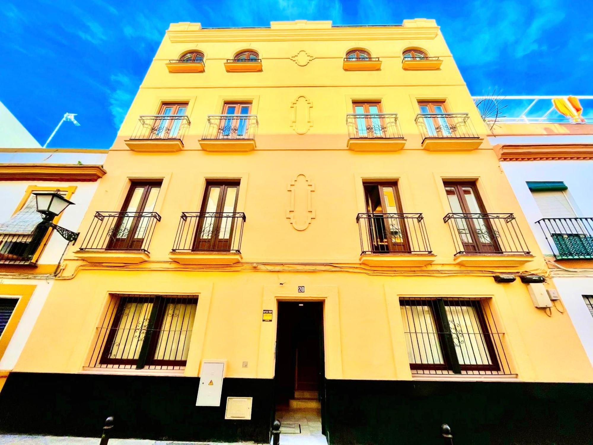 Click Triana Apartment Севилья Экстерьер фото